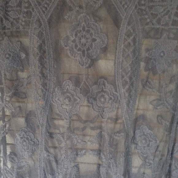 Boho Lace top - Picture 4 of 6